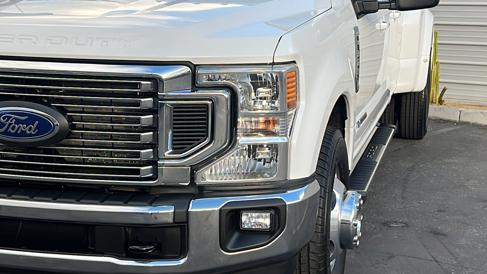 2022 Ford F-350SD Lariat 4