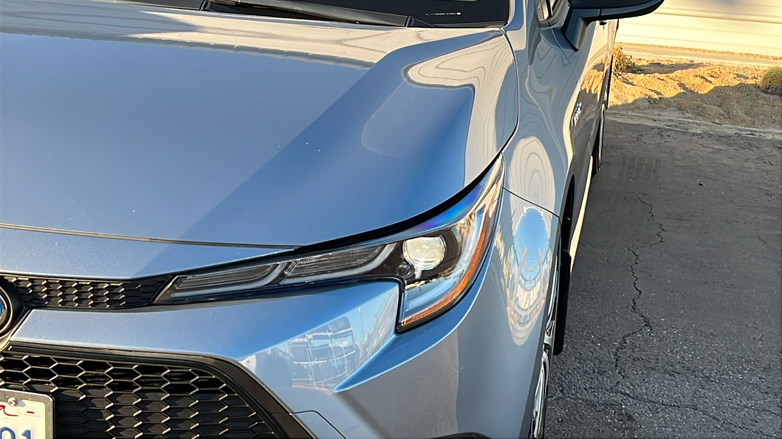 2021 Toyota Corolla Hybrid LE 4