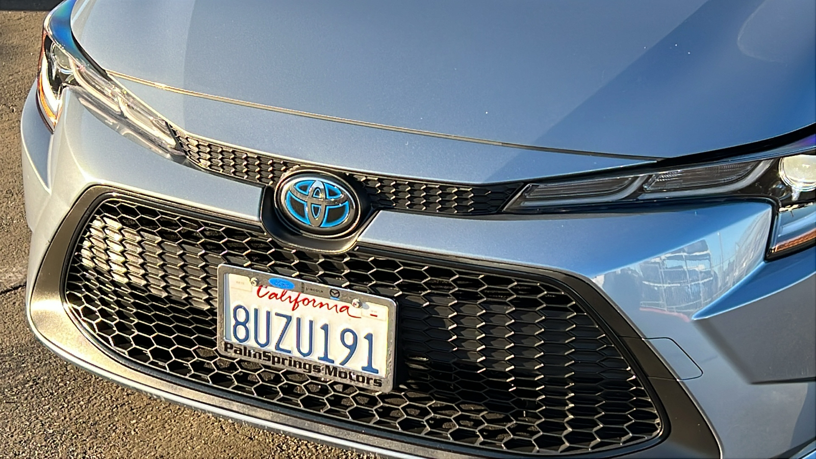 2021 Toyota Corolla Hybrid LE 5