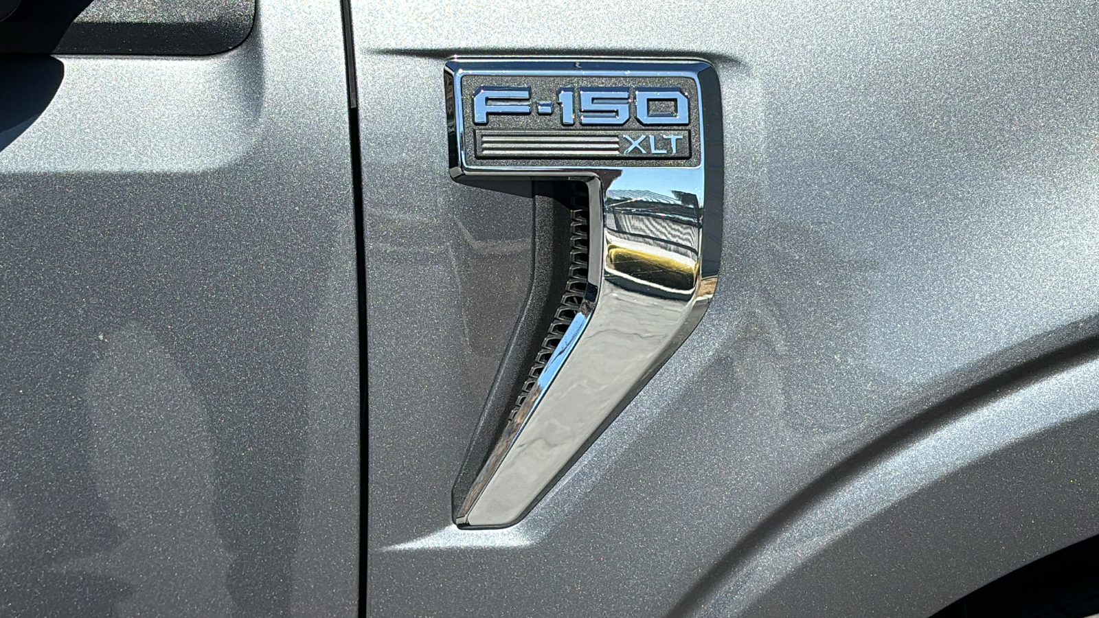 2023 Ford F-150 XLT 12