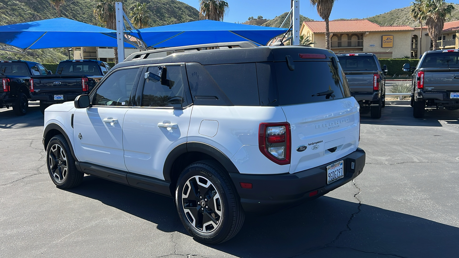 2023 Ford Bronco Sport Outer Banks 3
