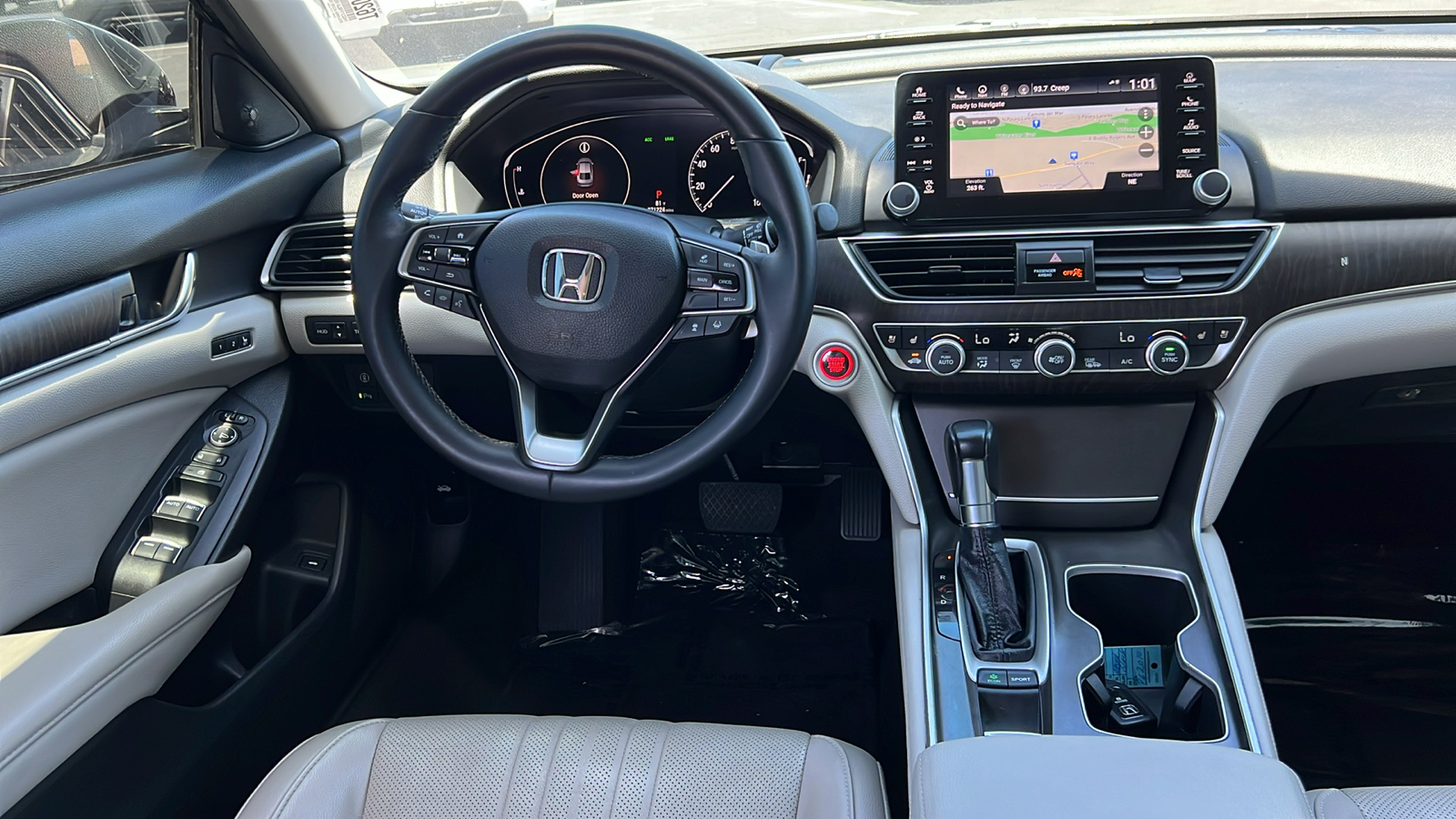 2018 Honda Accord Touring 11