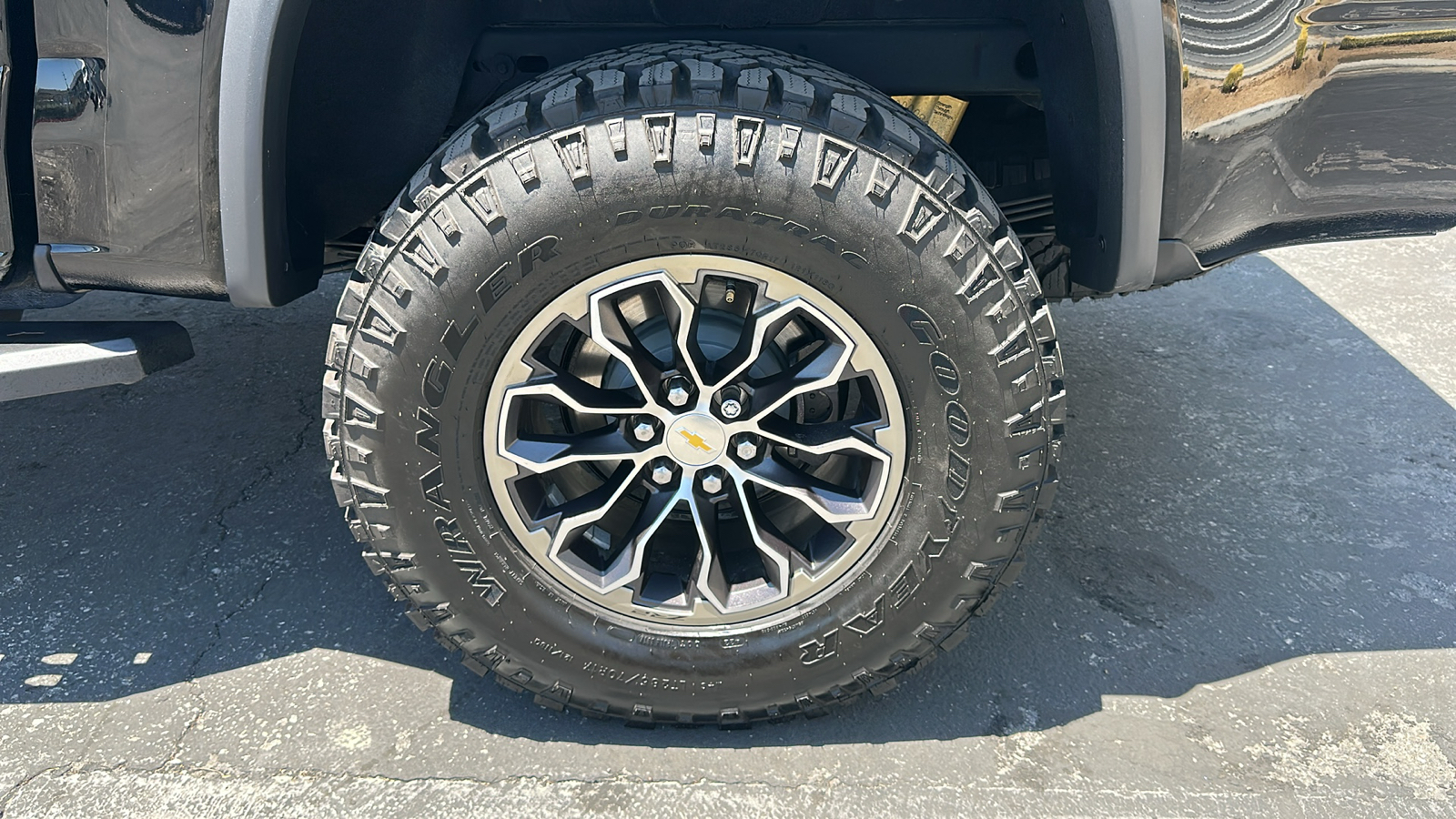 2018 Chevrolet Colorado ZR2 13
