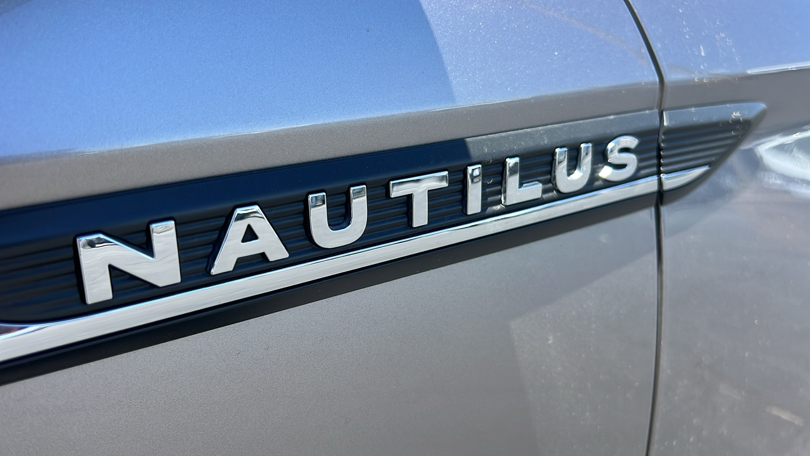 2019 Lincoln Nautilus Select 36
