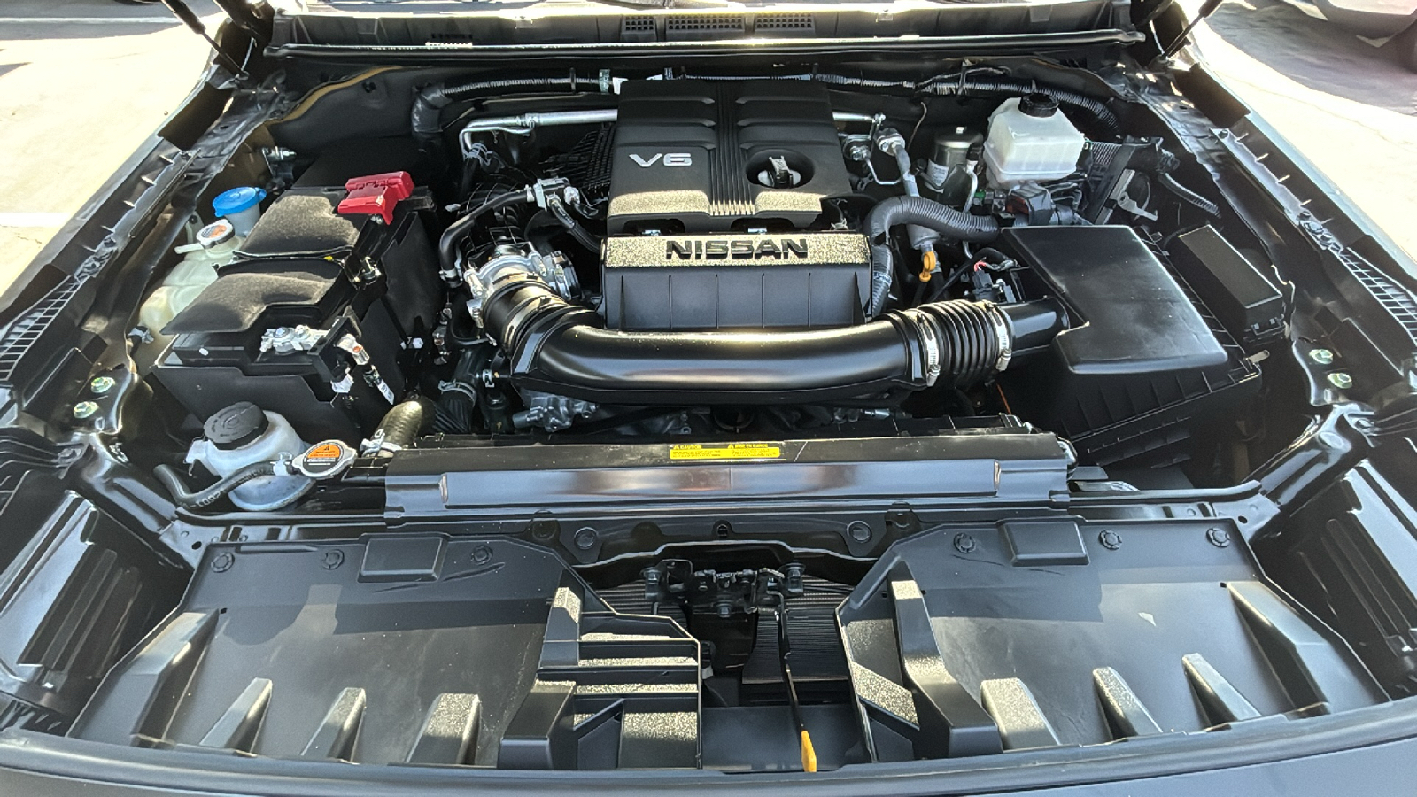 2023 Nissan Frontier PRO-4X 30