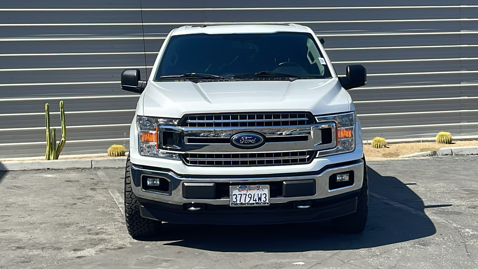 2018 Ford F-150 XLT 2