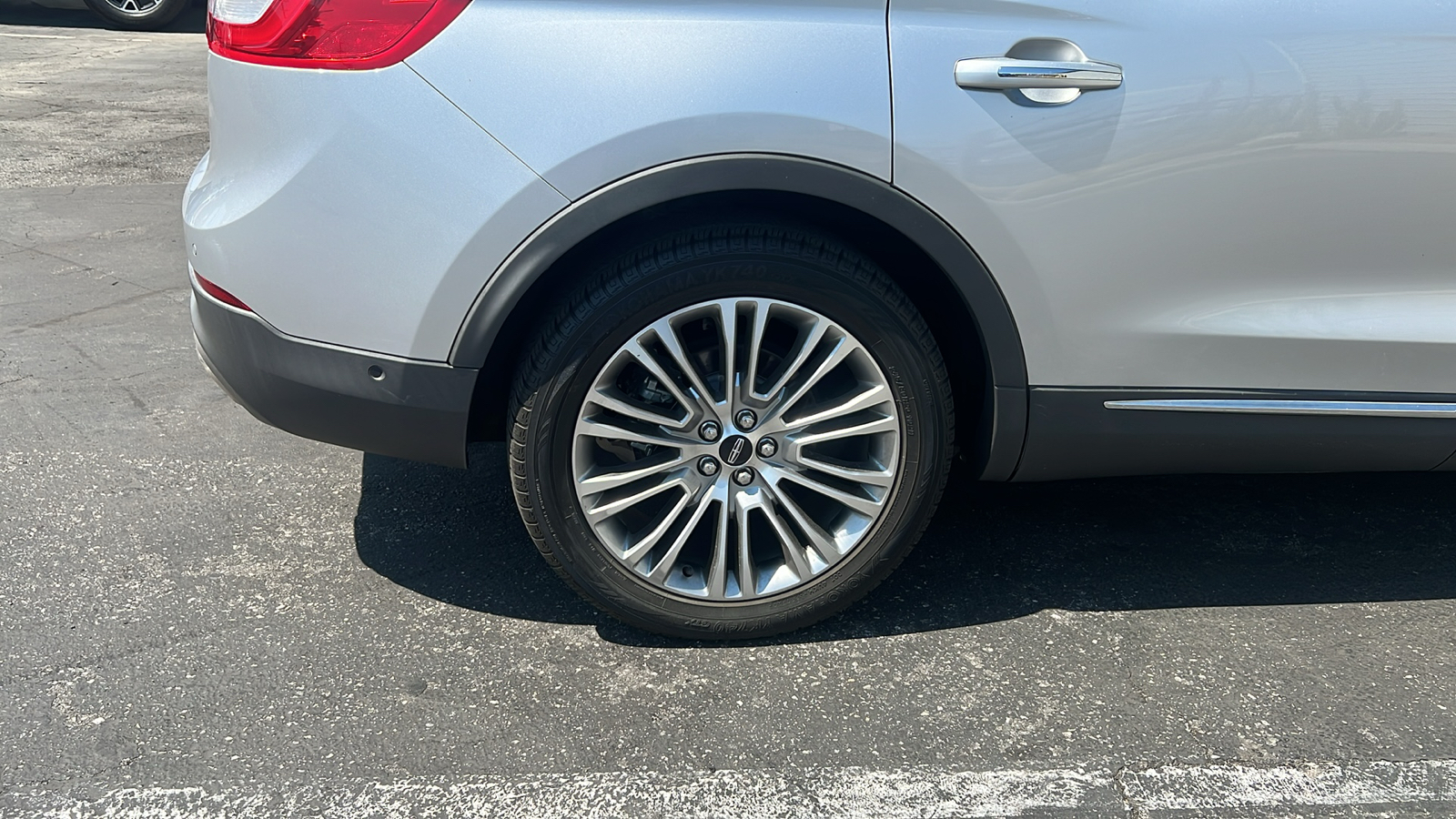 2017 Lincoln MKX Reserve 11