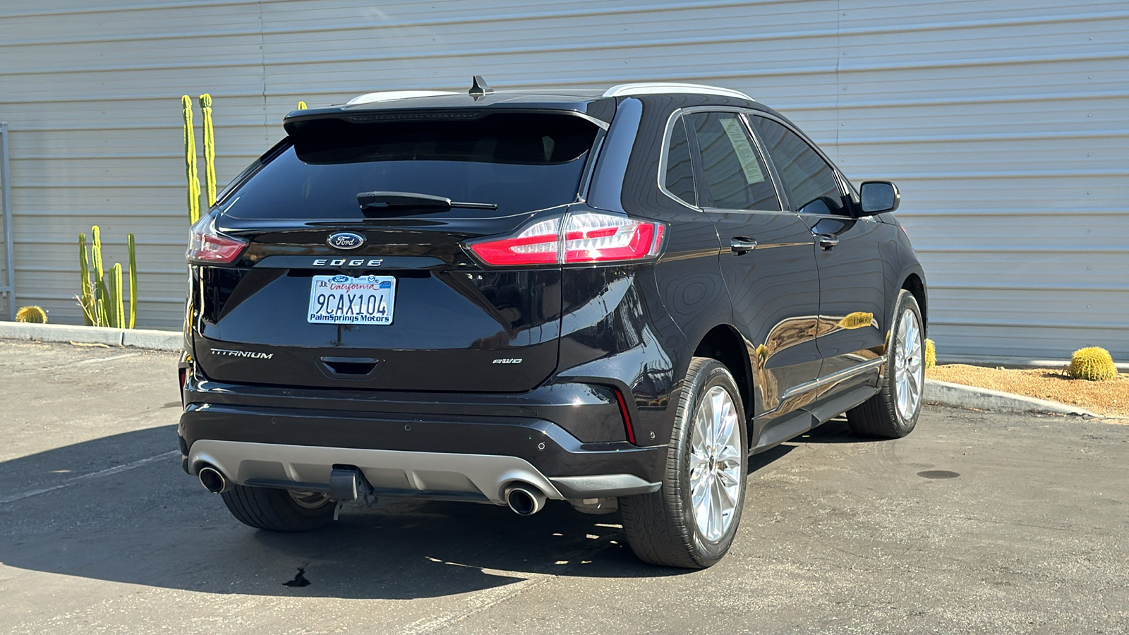 2022 Ford Edge Titanium 8