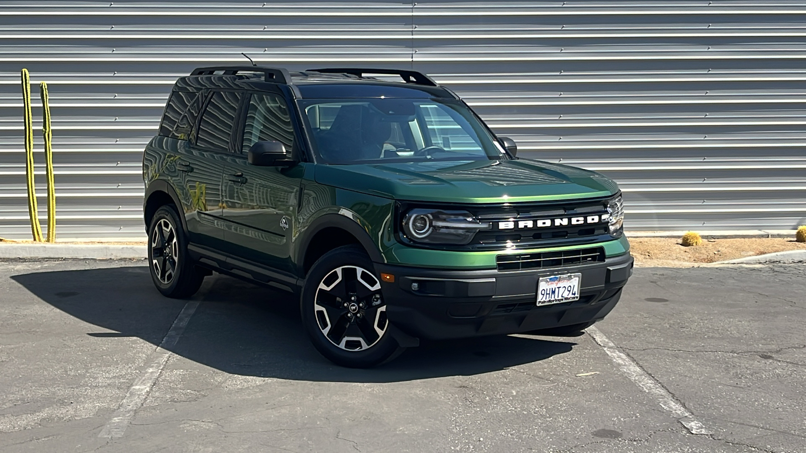 2023 Ford Bronco Sport Outer Banks 1