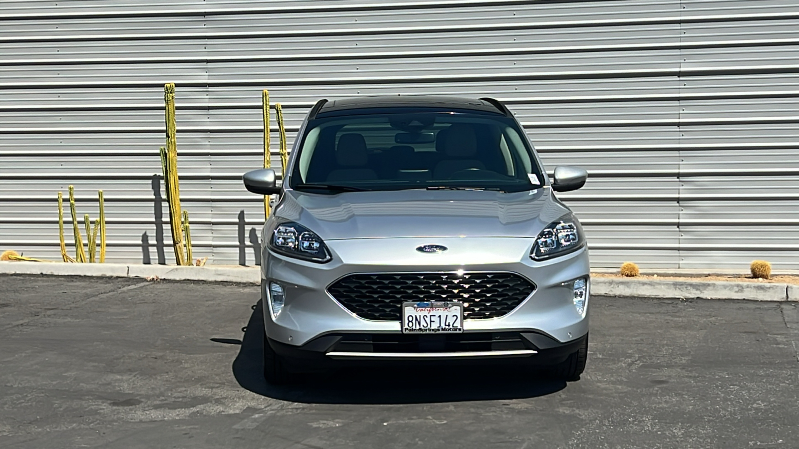 2020 Ford Escape Titanium Hybrid 2