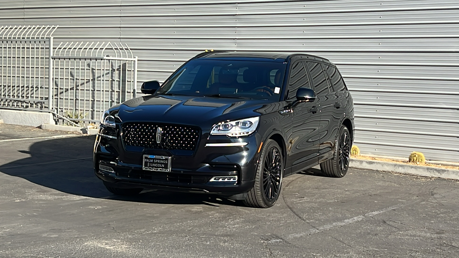 2022 Lincoln Aviator Black Label 3