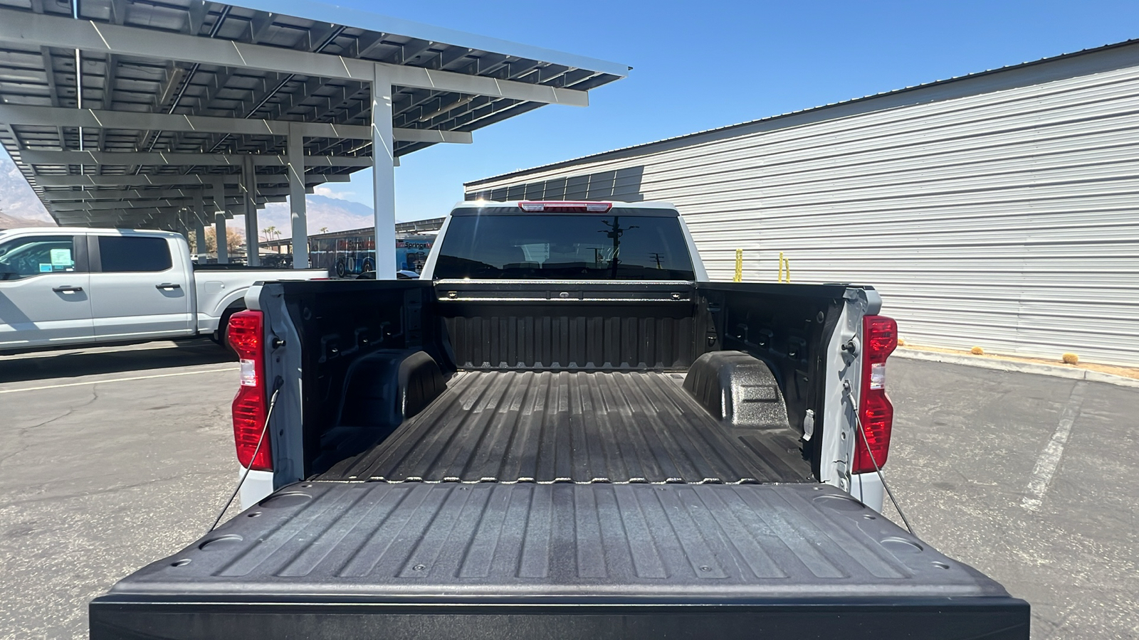 2024 Chevrolet Silverado 1500 LT 25