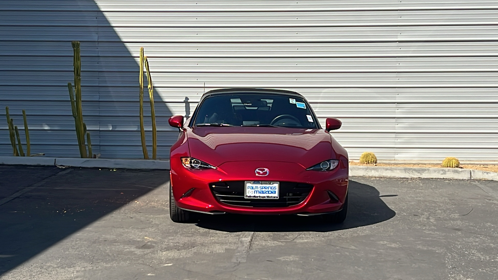 2023 Mazda MX-5 Miata Grand Touring 2