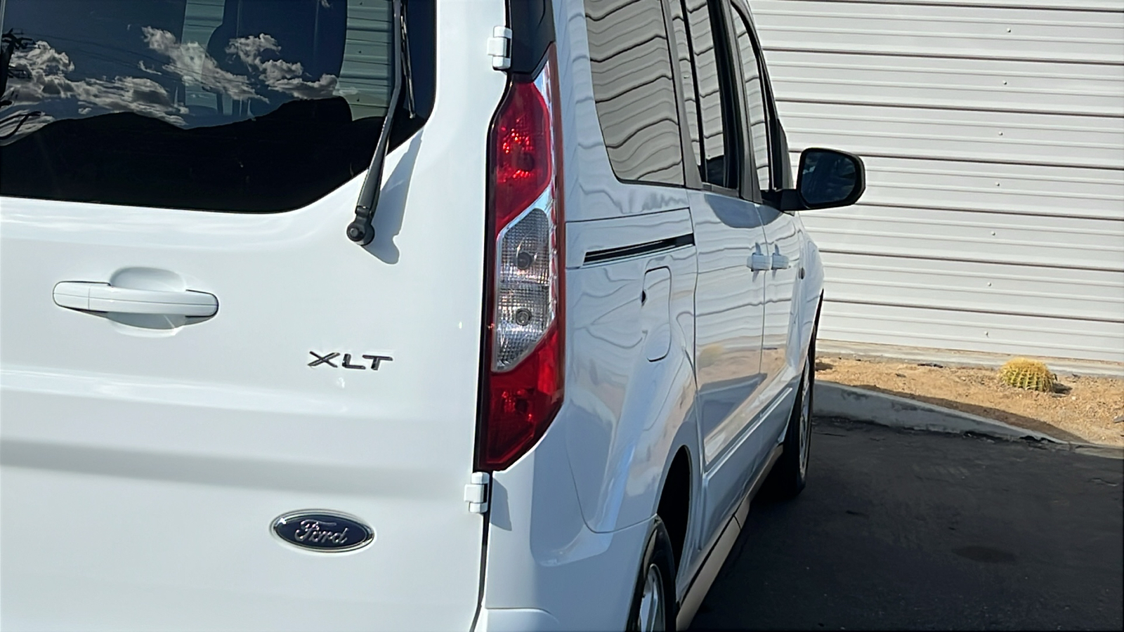 2022 Ford Transit Connect XLT 9