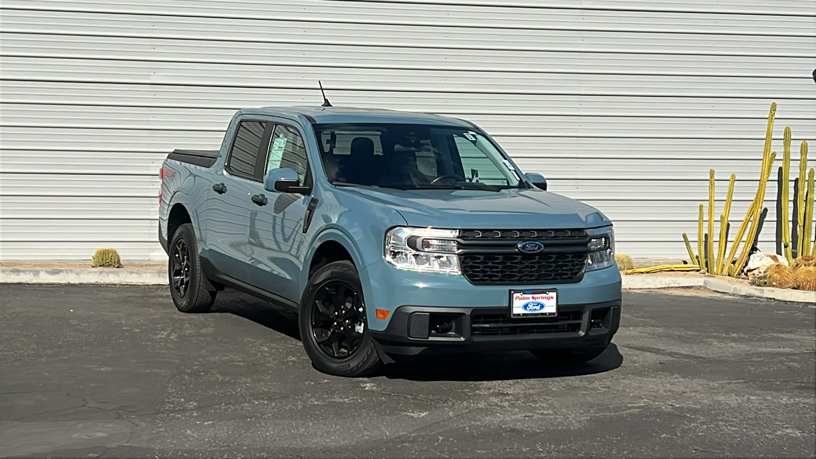 2022 Ford Maverick XLT 1