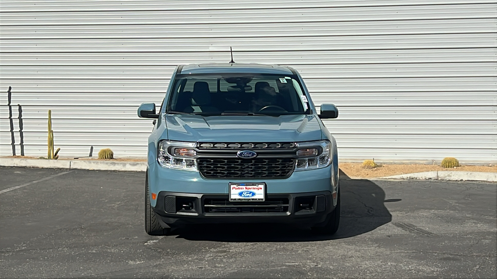 2022 Ford Maverick XLT 2