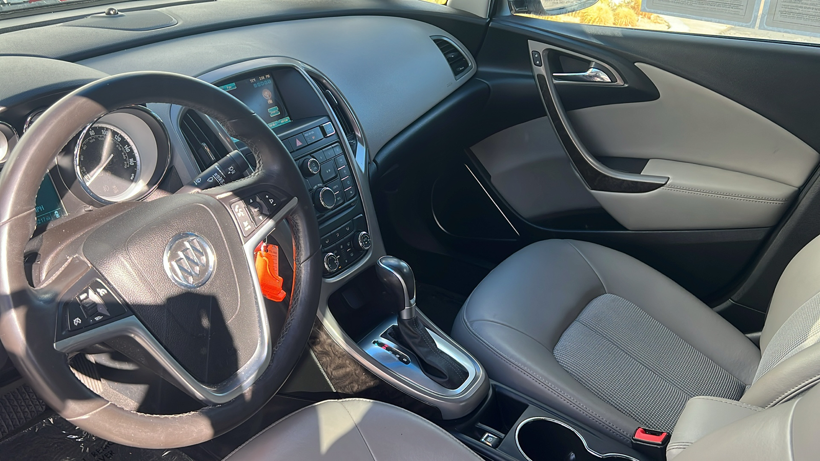 2015 Buick Verano Base 19