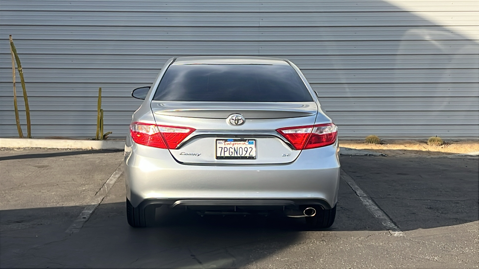 2016 Toyota Camry  7