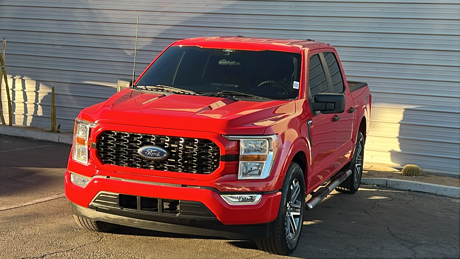 2022 Ford F-150 XL 3