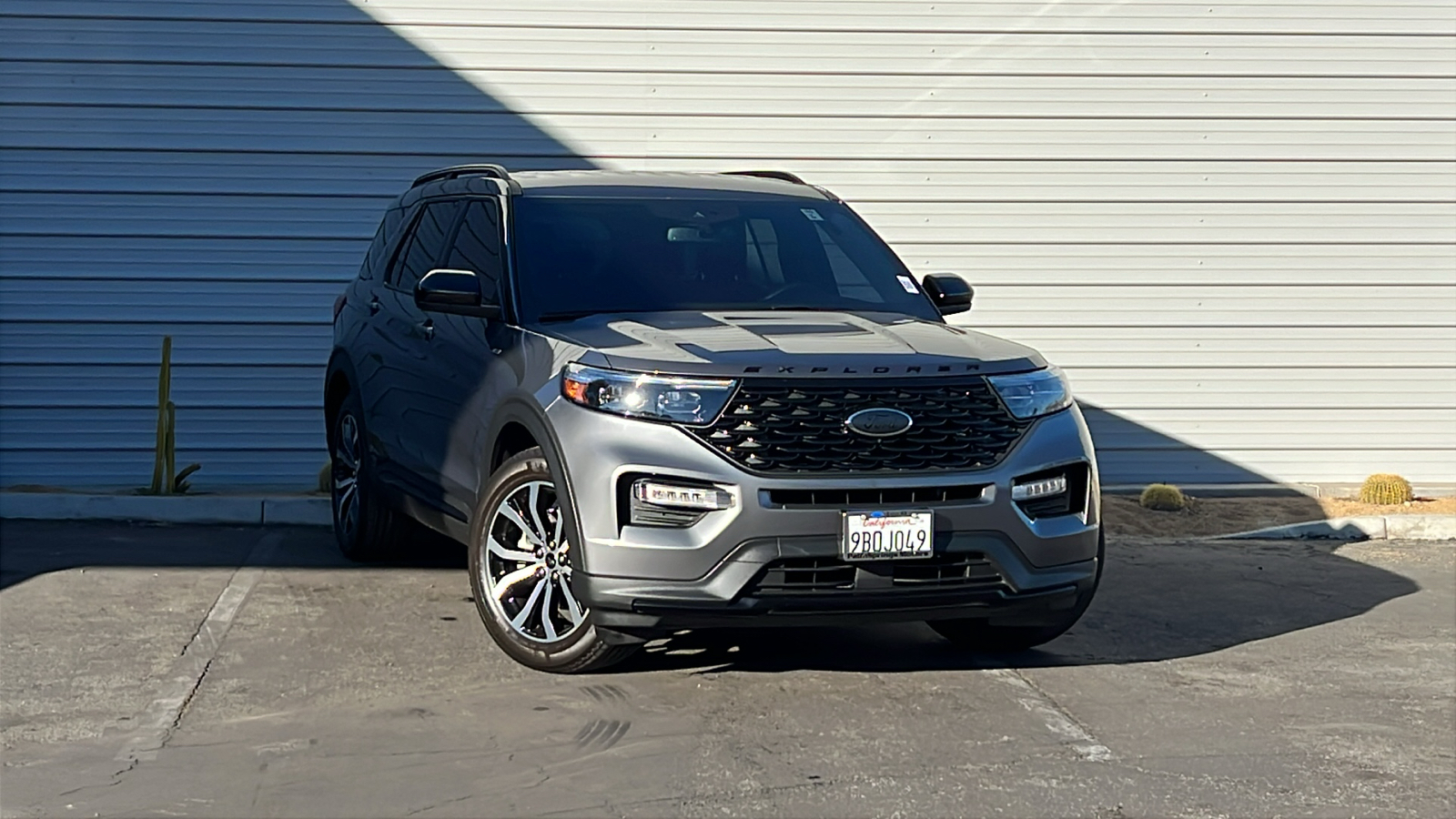 2022 Ford Explorer ST-Line 1