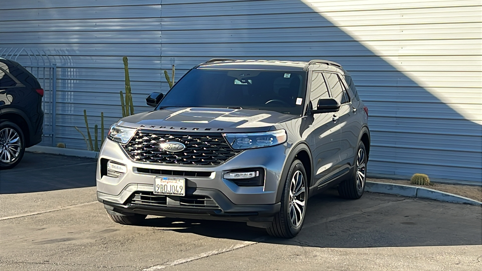 2022 Ford Explorer ST-Line 3