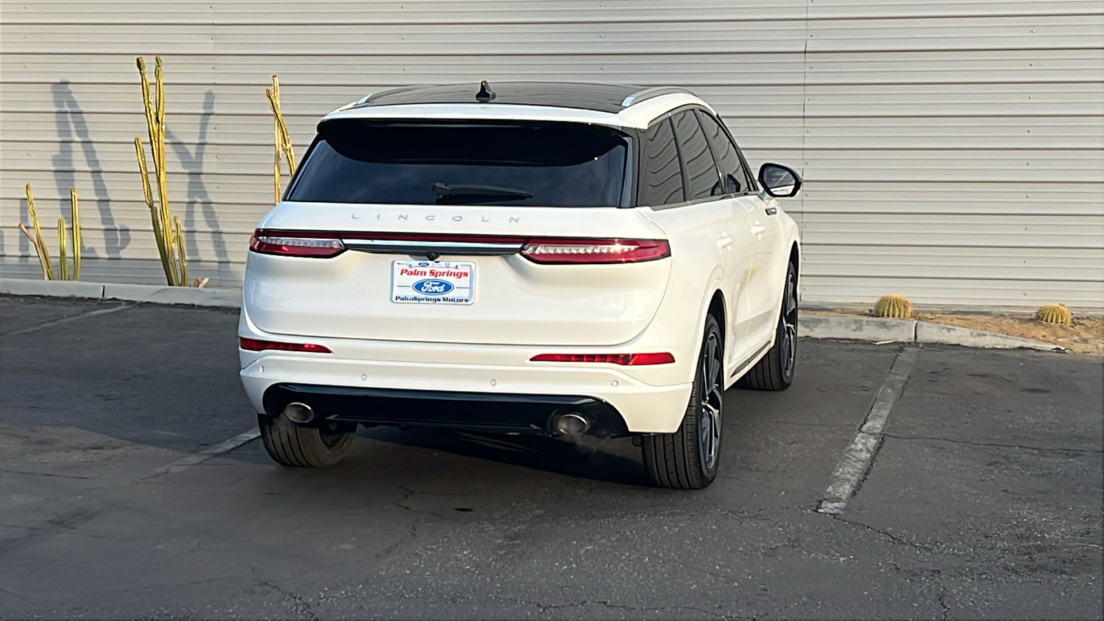 2023 Lincoln Corsair Grand Touring 8