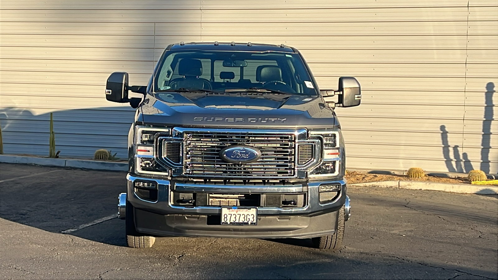 2021 Ford F-350SD Lariat 2