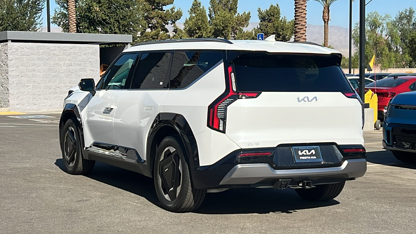 2024 Kia EV9 Land 6