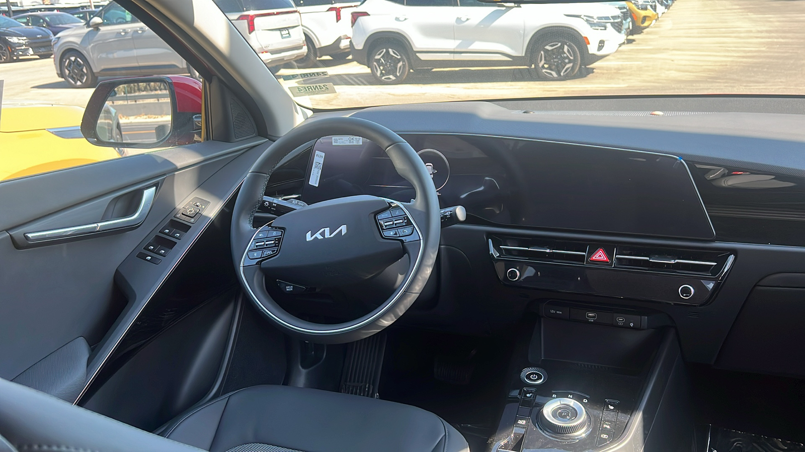 2024 Kia Niro EV Wind 14