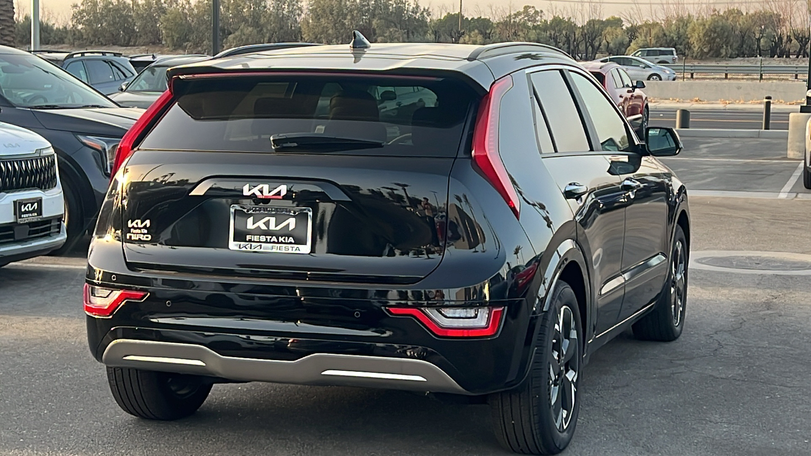 2024 Kia Niro EV Wave 8