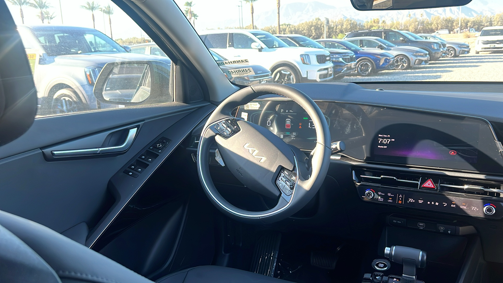 2024 Kia Niro EX 15