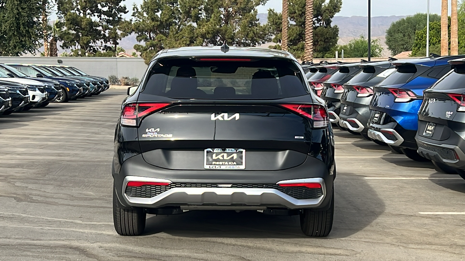 2024 Kia Sportage Hybrid LX 8