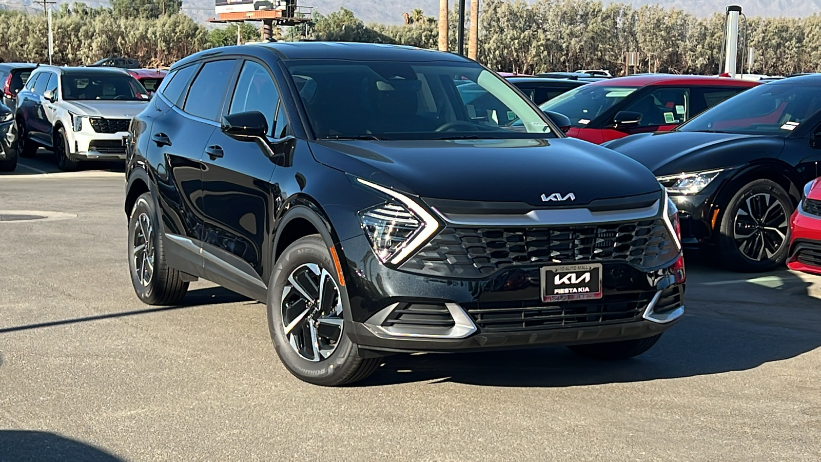 2024 Kia Sportage Hybrid LX 1