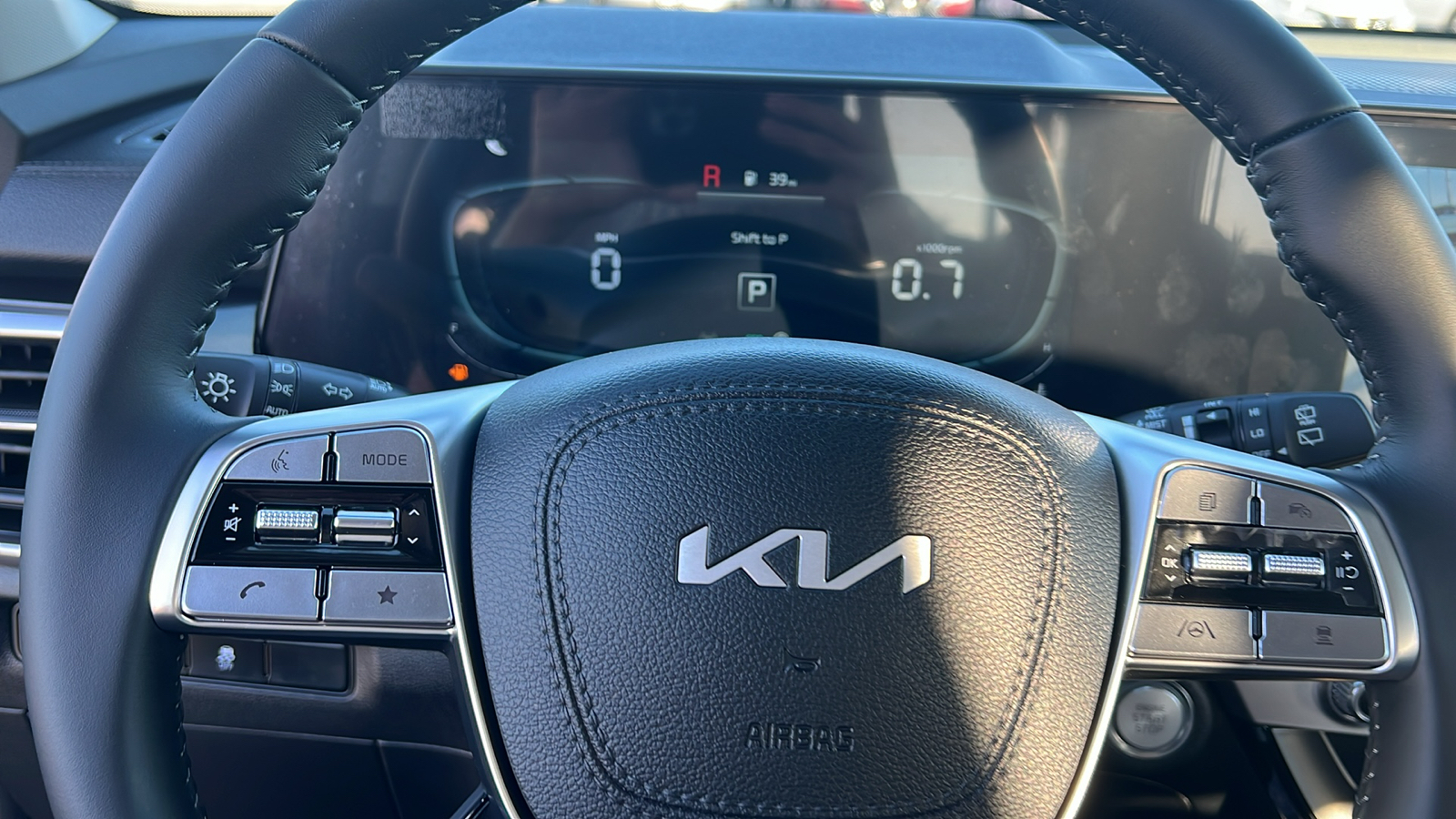 2024 Kia Telluride S 24