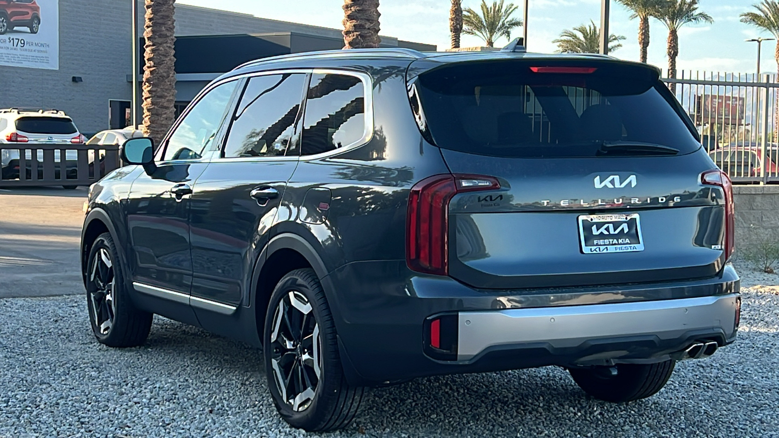 2024 Kia Telluride S 8