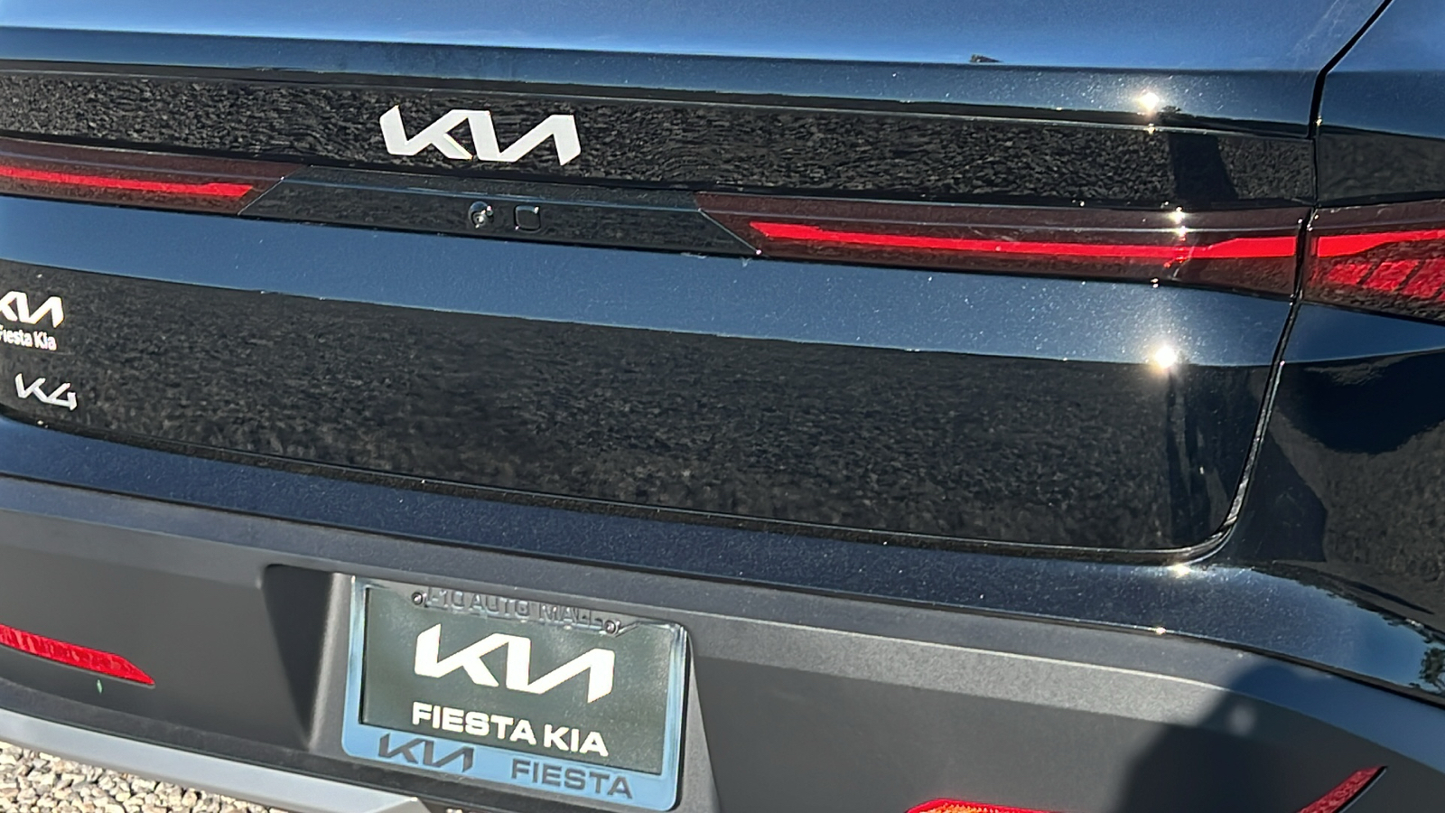 2025 Kia K4 EX 12