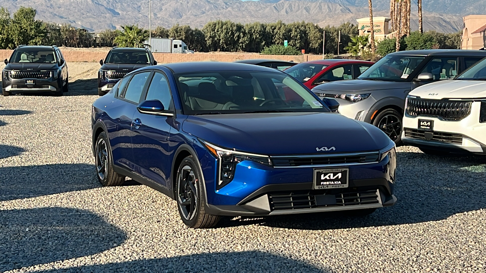 2025 Kia K4 EX 1