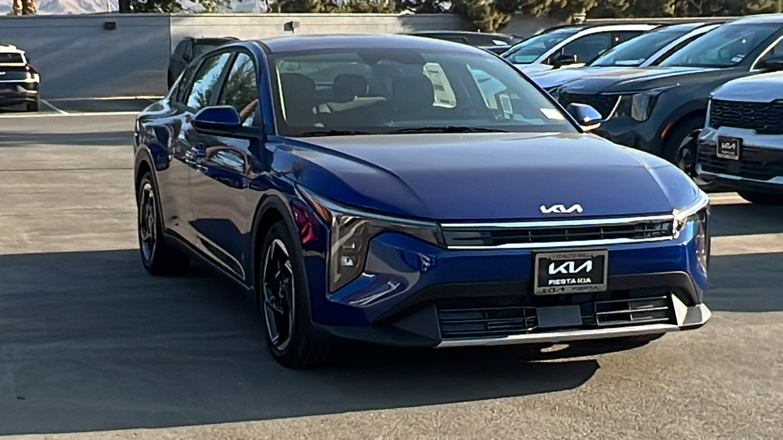 2025 Kia K4 EX 1