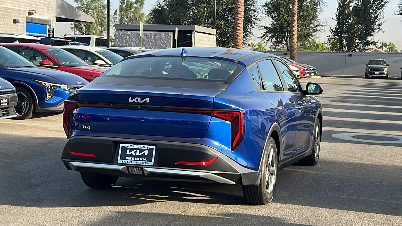 2025 Kia K4 LXS 8