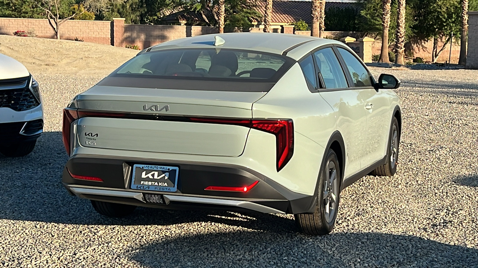 2025 Kia K4 LXS 8