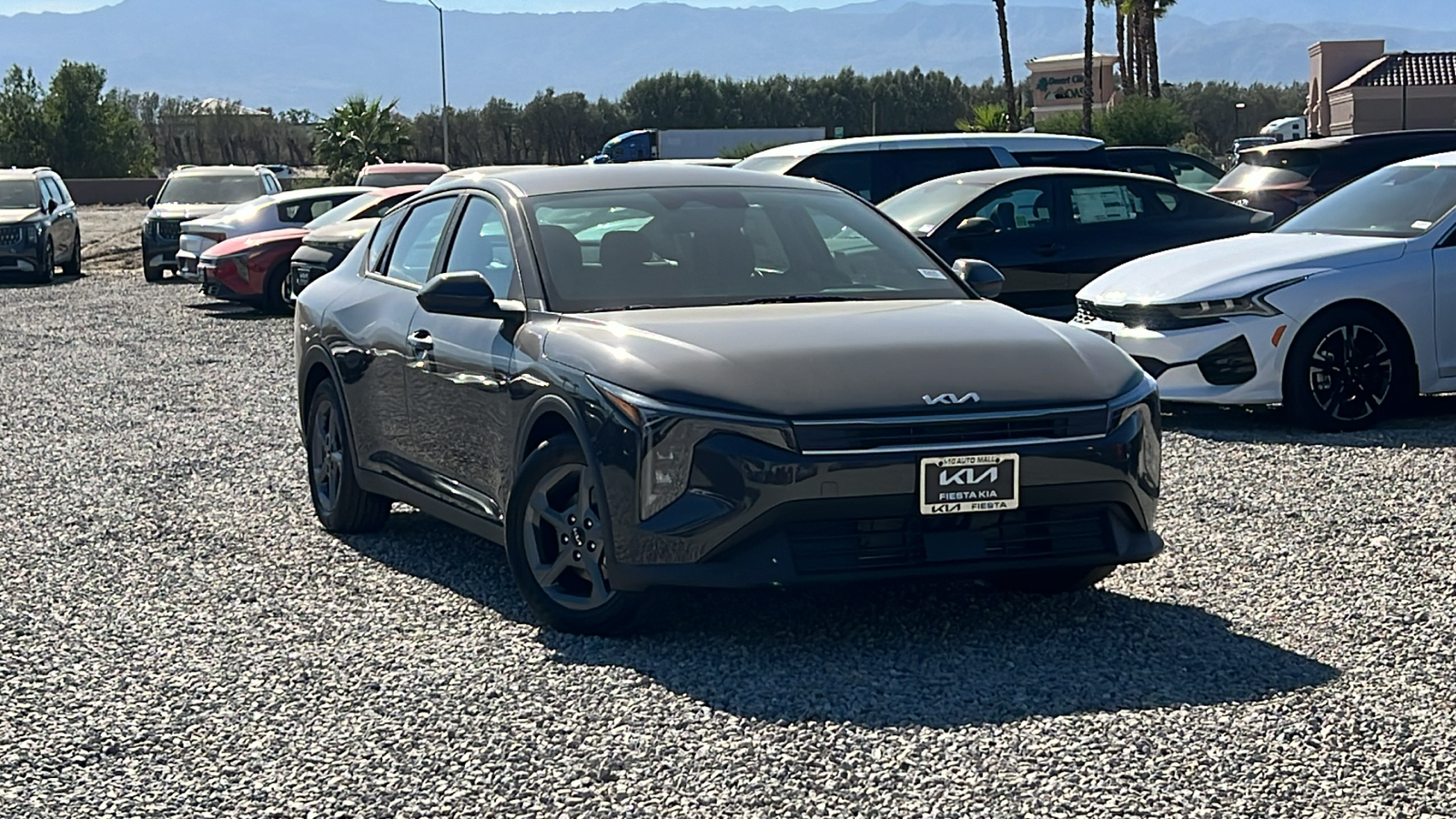 2025 Kia K4 LXS 1