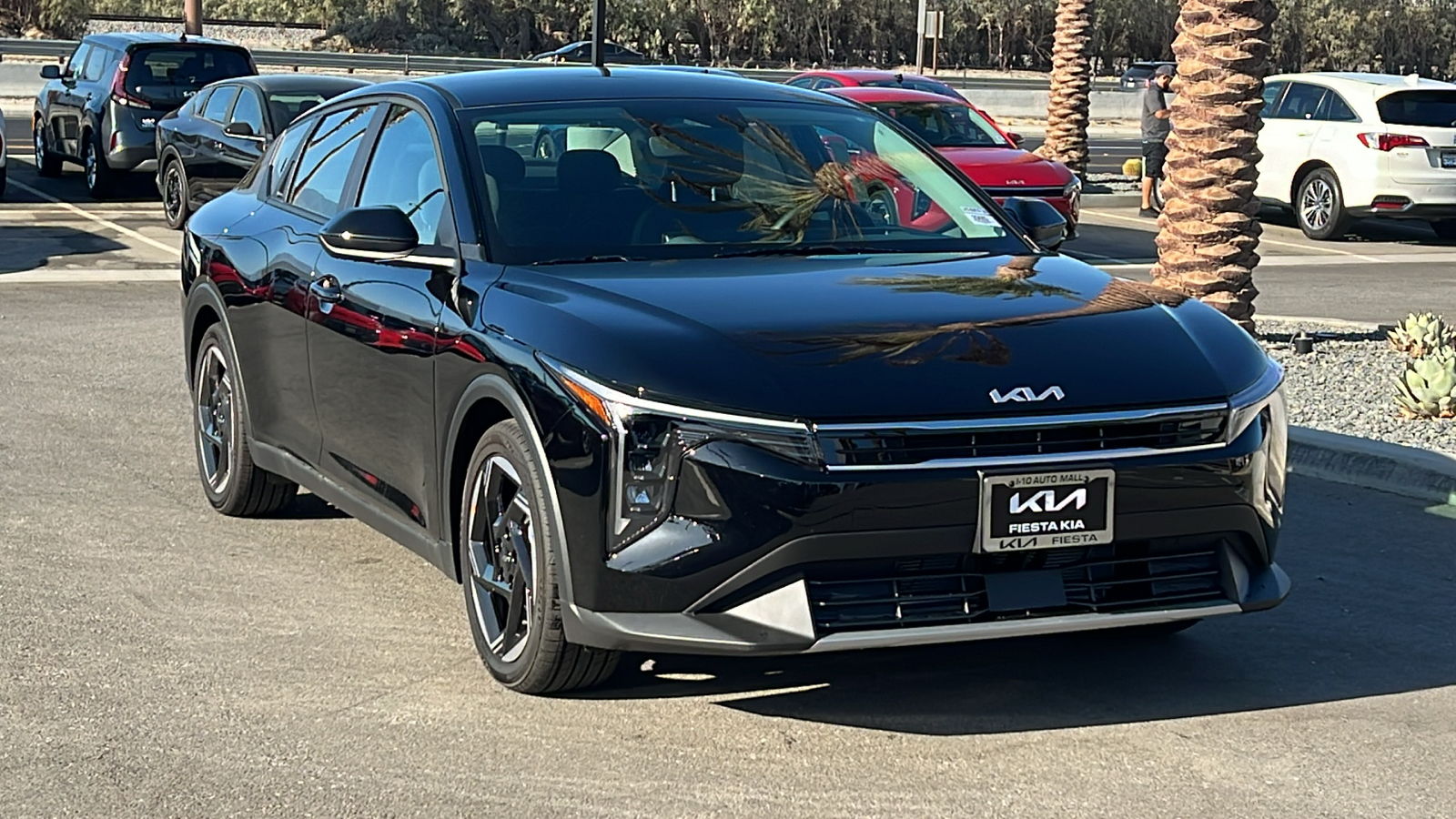 2025 Kia K4 EX 1