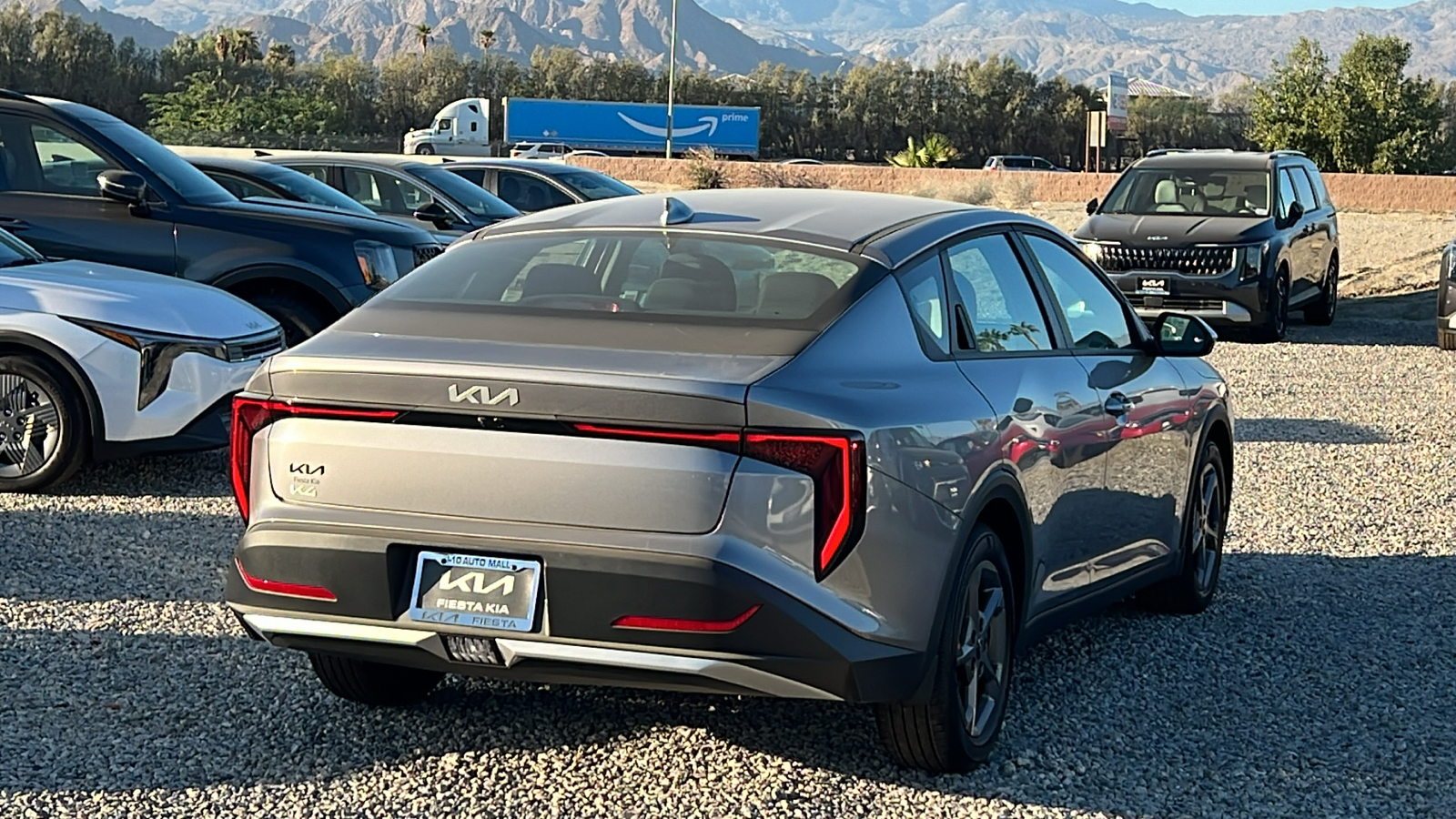 2025 Kia K4 LXS 8