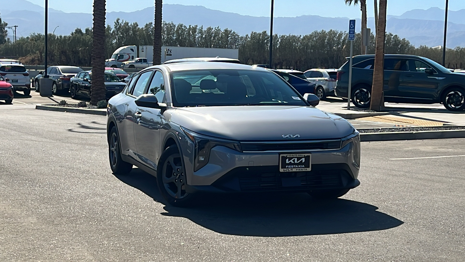 2025 Kia K4 LXS 1