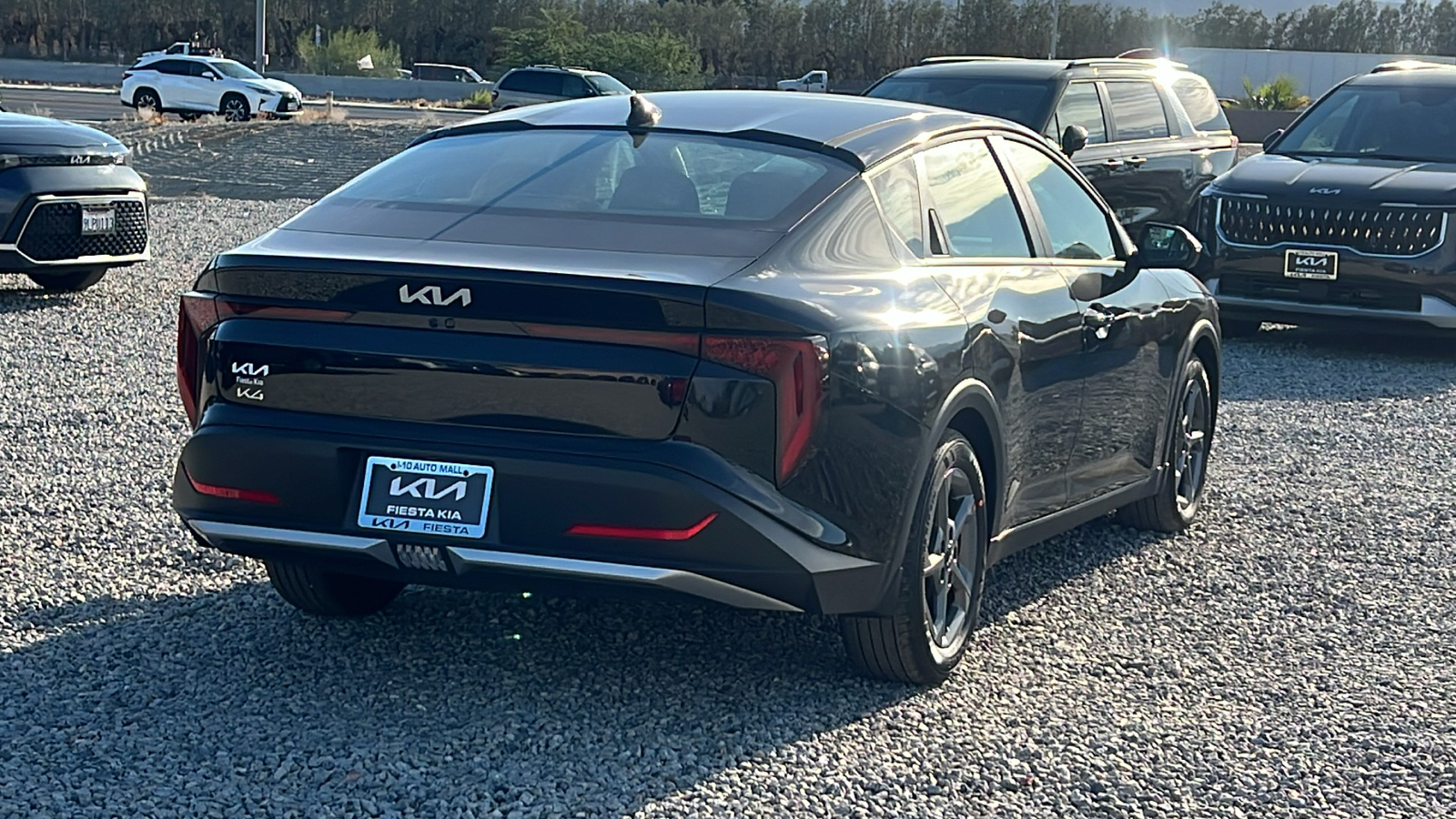 2025 Kia K4 LXS 8