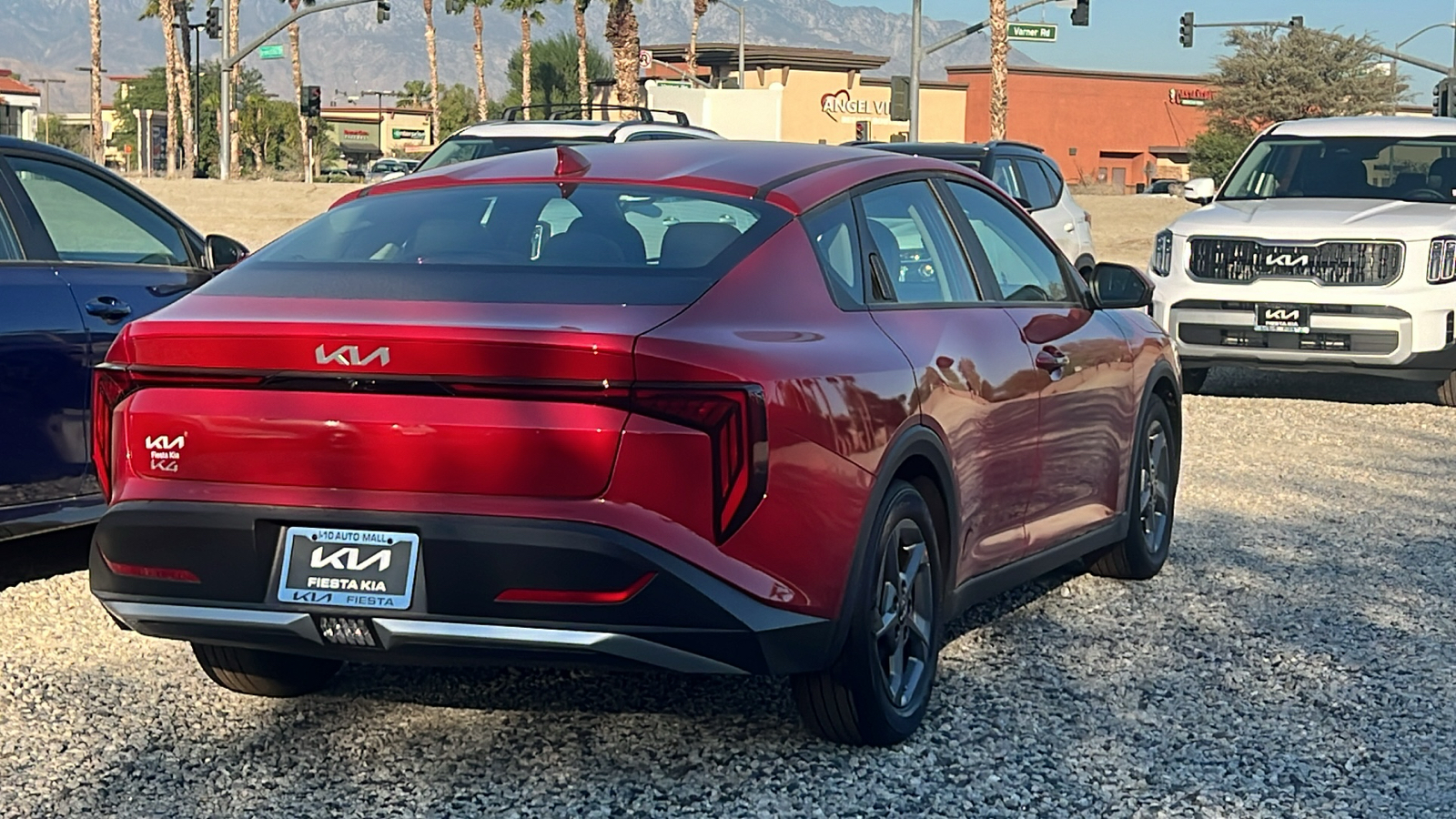 2025 Kia K4 LXS 8