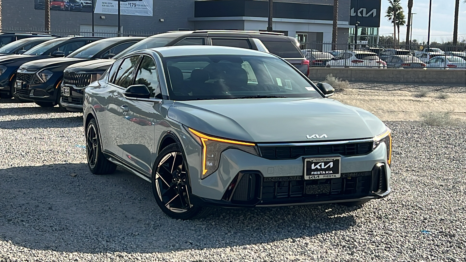 2025 Kia K4  1