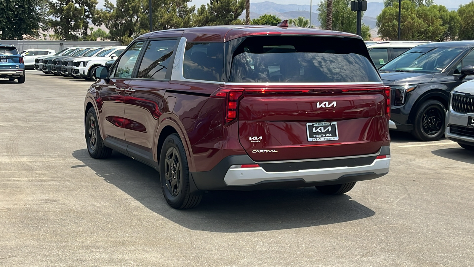 2025 Kia Carnival LXS 6