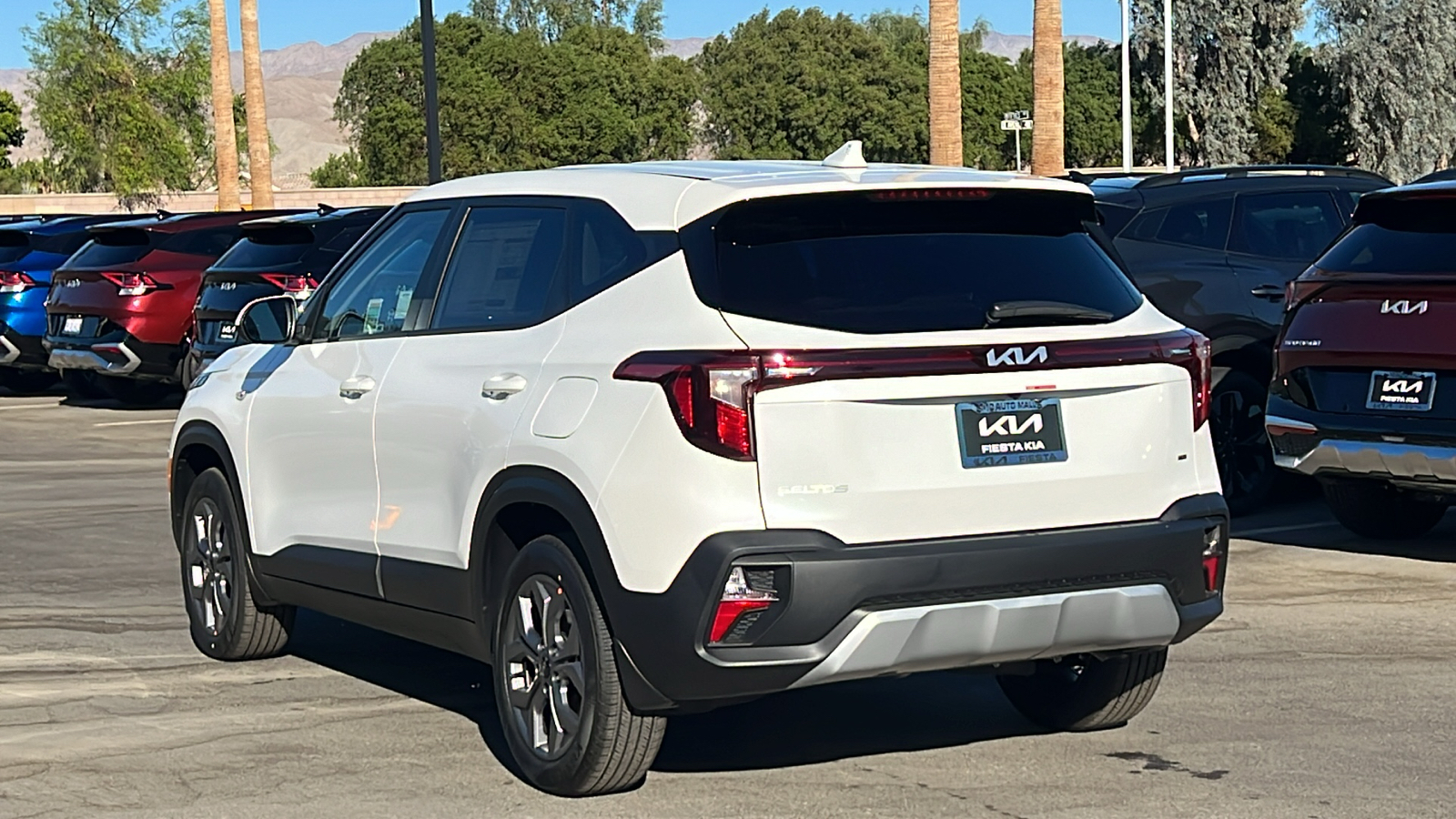 2025 Kia Seltos LX 6