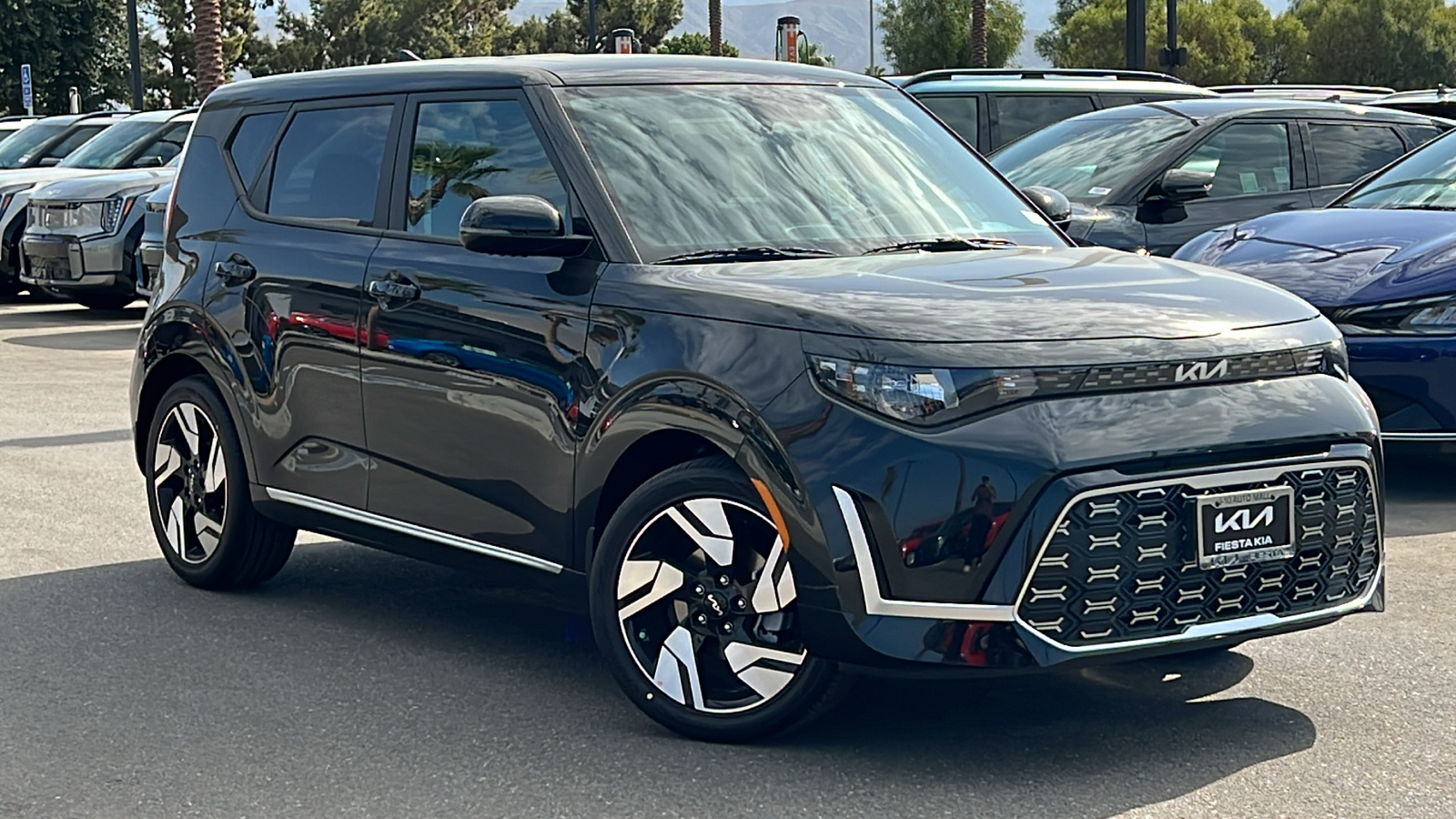 2025 Kia Soul GT-Line 1